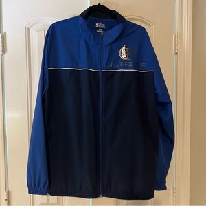 Dallas Mavericks Lightweight Windbreaker Jacket